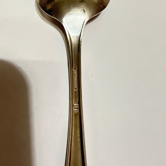 WM ROGERS IS Flatware - Picture 8 of 15